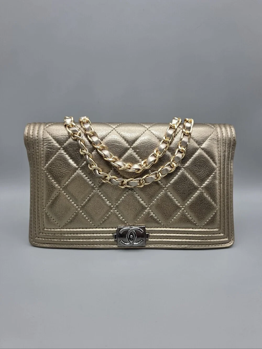 💛CHANEL Yen Gold Leather Wallet/Clutch💛